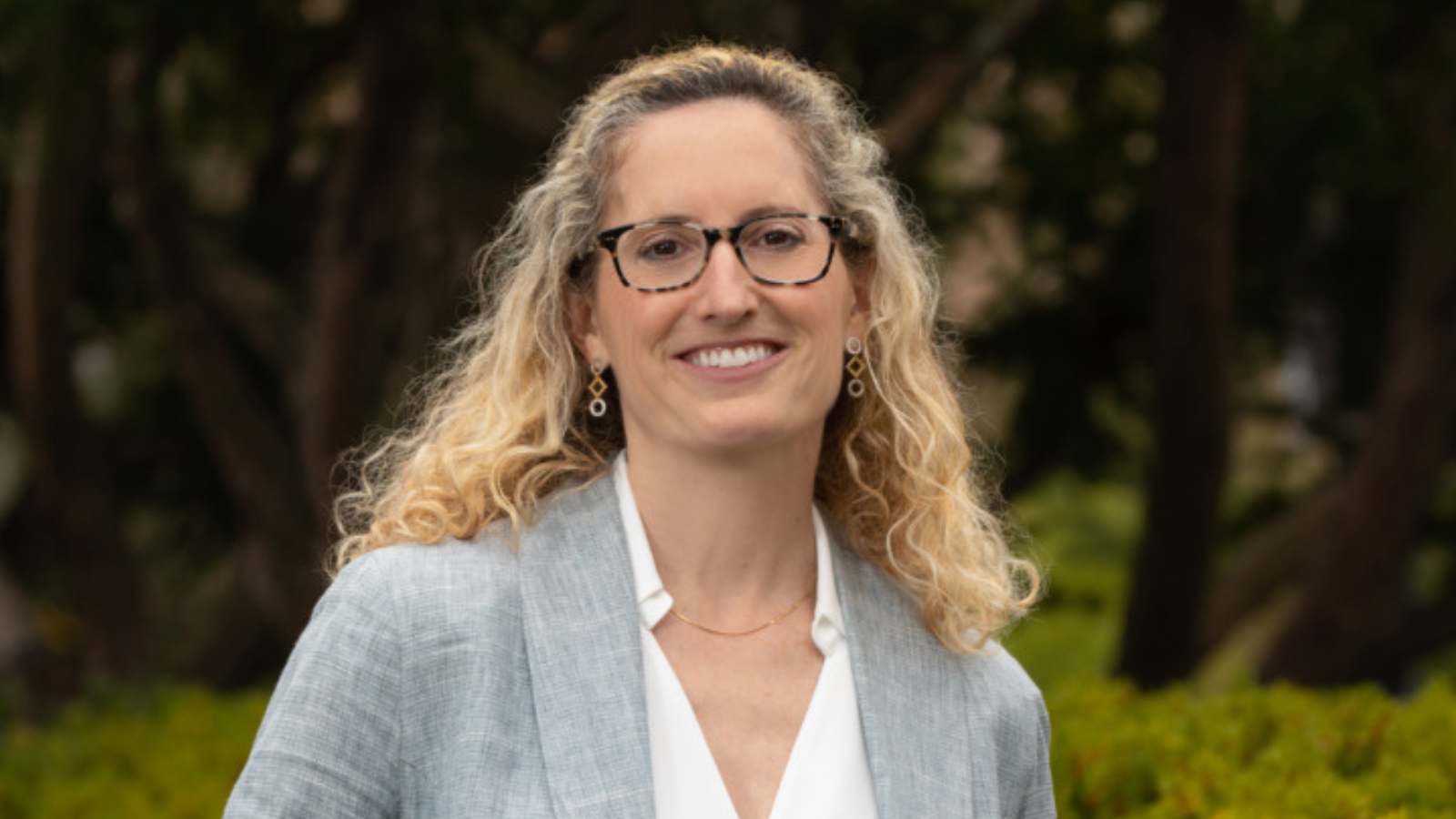 Monica Higgins headshot